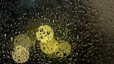 4k实拍高清水滴雨滴视频的预览图